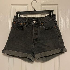 Levi’s shorts